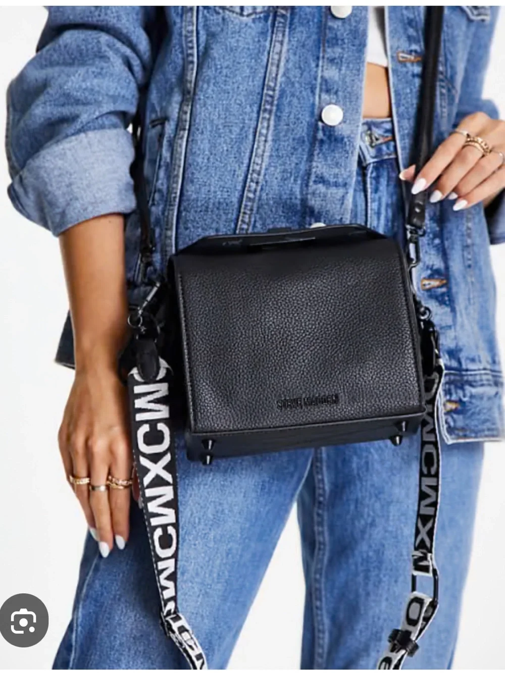 Steve Madden Bkween camera cross body bag with logo taping strap in black - Picture 1 of 17